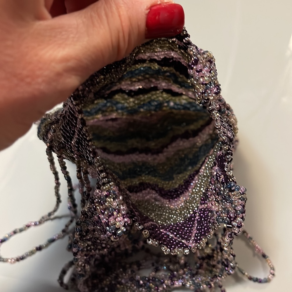 Beaded purse - Picture 2 of 4
